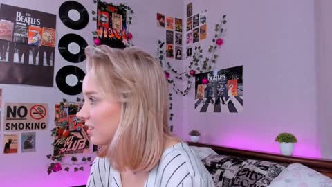 Snapshot of darleneferran chatting on 20, 1, 2025 lina online show from 20, 1, 2025