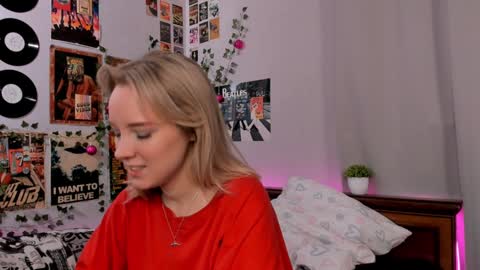 Snapshot of darleneferran chatting on 4, 2, 2025 lina online show from 4, 2, 2025