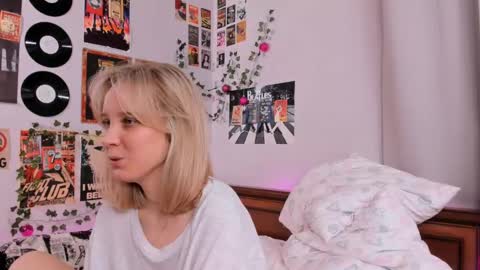 Snapshot of darleneferran chatting on 11, 2, 2025 lina online show from 11, 2, 2025