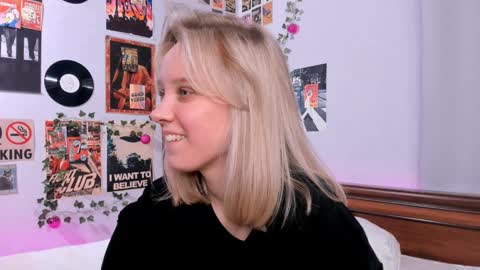 Snapshot of darleneferran chatting on 26, 2, 2025 lina online show from 26, 2, 2025