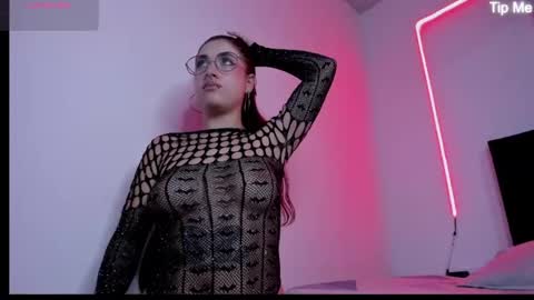 Snapshot of darlyhooper1_ chatting on 24, 3, 2026 Darlyhooper online show from 24, 3, 2026