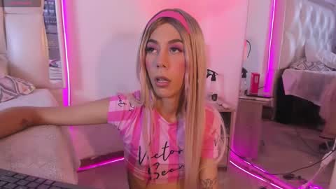 Snapshot of darlyn_tenderhot__ chatting on 11, 3, 2026 darlyn_tenderhot__ online show from 11, 3, 2026