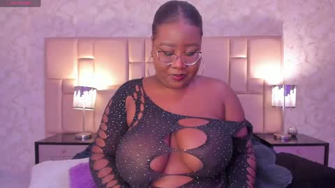 Snapshot of darnellqueen chatting on 6, 12, 2024 Darnell Queen online show from 6, 12, 2024