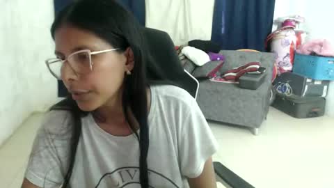 Snapshot of darsha_1 chatting on 15, 5, 2026 Darsha online show from 15, 5, 2026