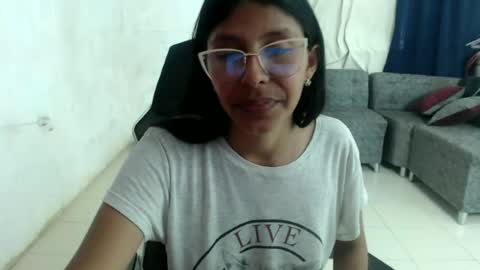 Snapshot of darsha_1 chatting on 12, 6, 2026 Darsha online show from 12, 6, 2026