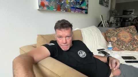 Snapshot of dartanha007 chatting on 6, 10, 2025 dartanha007 online show from 6, 10, 2025