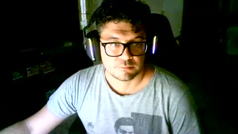 Snapshot of dartvader95 chatting on 20, 7, 2026 dartvader95 online show from 20, 7, 2026