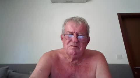 Snapshot of darwincock chatting on 25, 6, 2026 darwincock online show from 25, 6, 2026