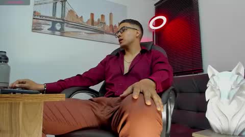 Snapshot of dash_bukoski chatting on 15, 9, 2025 Dash online show from 15, 9, 2025