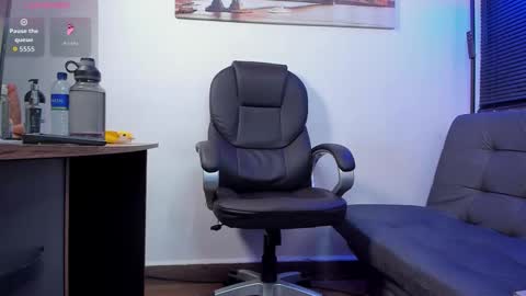 Snapshot of dash_bukoski chatting on 16, 9, 2025 Dash online show from 16, 9, 2025