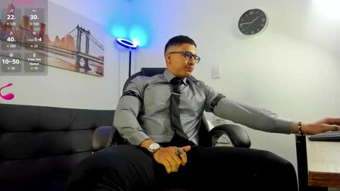 Snapshot of dash_bukoski chatting on 3, 10, 2025 Dash online show from 3, 10, 2025