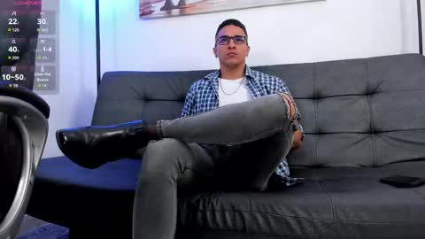 Snapshot of dash_bukoski chatting on 5, 10, 2025 Dash online show from 5, 10, 2025