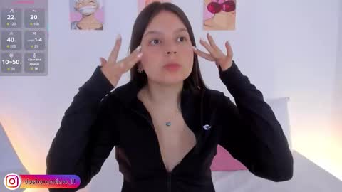 Snapshot of dashanovikov chatting on 23, 11, 2025 Dasha online show from 23, 11, 2025