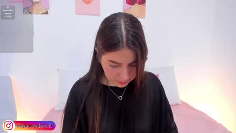 Snapshot of dashanovikov chatting on 4, 12, 2025 Dasha online show from 4, 12, 2025