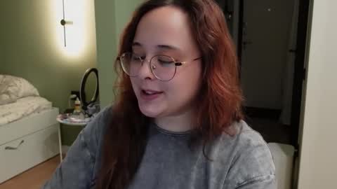 Snapshot of dashaprivet chatting on 14, 11, 2025 dashaprivet online show from 14, 11, 2025