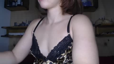 Snapshot of dasne19 chatting on 11, 10, 2025 Dafne online show from 11, 10, 2025