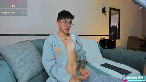 Snapshot of dass_roman chatting on 30, 9, 2025 Dass Roman online show from 30, 9, 2025