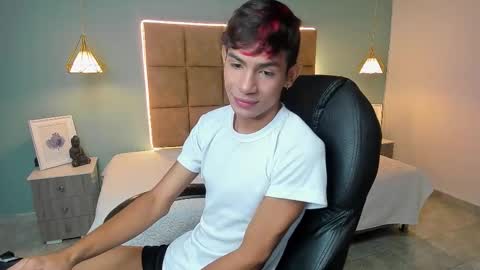 angel online show from 25, 11, 2025