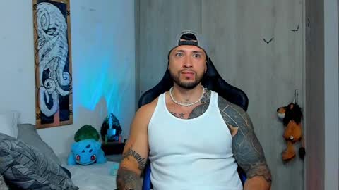 Snapshot of dave_max93 chatting on 20, 1, 2025 DAVE MAX online show from 20, 1, 2025