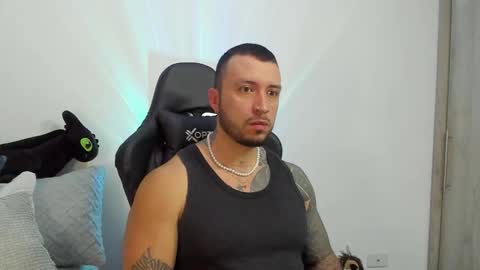 Snapshot of dave_max93 chatting on 24, 10, 2025 DAVE MAX online show from 24, 10, 2025