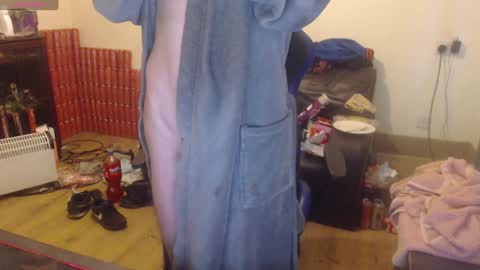 Snapshot of daver281197 chatting on 13, 12, 2024 dave online show from 13, 12, 2024