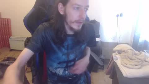 Snapshot of daver281197 chatting on 9, 10, 2025 dave online show from 9, 10, 2025