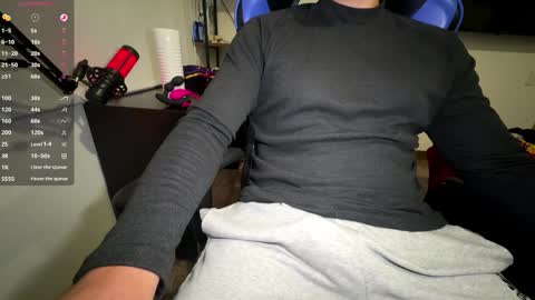 Snapshot of david10maker chatting on 17, 10, 2025 David10Maker online show from 17, 10, 2025