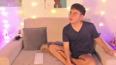 david_and_friend online show from 11, 2, 2026