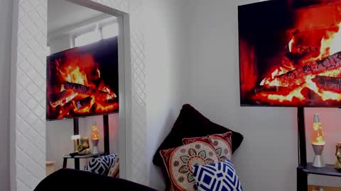 Snapshot of david_johnson372 chatting on 11, 1, 2025 Hey im David that loves to explore and speak their fantasies. Very open talktative and nice. Feel free to chat with me online show from 11, 1, 2025