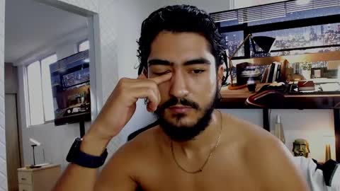 Snapshot of david_johnson372 chatting on 14, 1, 2025 Hey im David that loves to explore and speak their fantasies. Very open talktative and nice. Feel free to chat with me online show from 14, 1, 2025