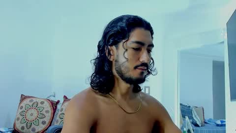 Snapshot of david_johnson372 chatting on 15, 11, 2025 Hey im David that loves to explore and speak their fantasies. Very open talktative and nice. Feel free to chat with me online show from 15, 11, 2025