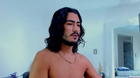 Snapshot of david_johnson372 chatting on 22, 11, 2025 Hey im David that loves to explore and speak their fantasies. Very open talktative and nice. Feel free to chat with me online show from 22, 11, 2025