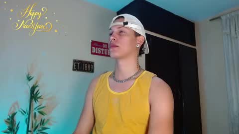 Snapshot of david_neill chatting on 1, 1, 2025 David Neill online show from 1, 1, 2025