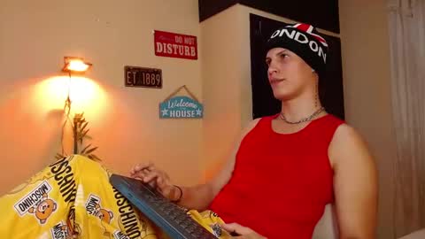 Snapshot of david_neill chatting on 9, 1, 2025 David Neill online show from 9, 1, 2025