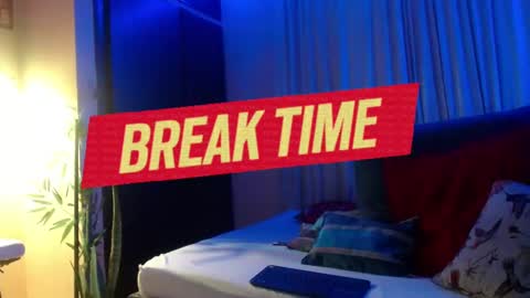 Snapshot of david_neill chatting on 4, 3, 2025 David Neill online show from 4, 3, 2025