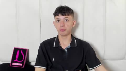 Snapshot of david_roy_ chatting on 26, 2, 2026 Roy online show from 26, 2, 2026