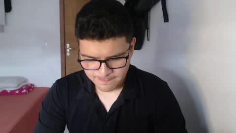 Snapshot of david_smit_ chatting on 5, 4, 2026 david smit online show from 5, 4, 2026