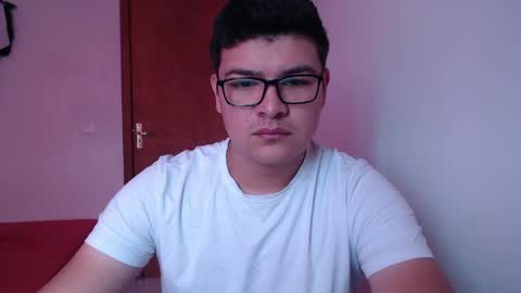 Snapshot of david_smit_ chatting on 12, 4, 2026 david smit online show from 12, 4, 2026