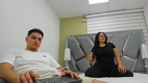 Snapshot of david_victoriaa chatting on 13, 5, 2026 david_victoriaa online show from 13, 5, 2026