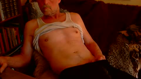 Snapshot of davidbo_no1 chatting on 20, 4, 2026 David online show from 20, 4, 2026