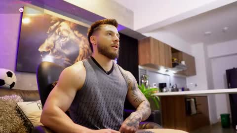 Snapshot of davidd_blake chatting on 23, 10, 2025 David Blakee online show from 23, 10, 2025