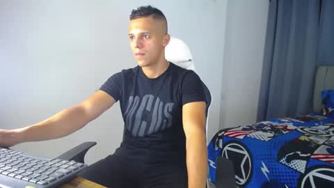 Snapshot of davisito7 chatting on 14, 12, 2024 David Angel online show from 14, 12, 2024