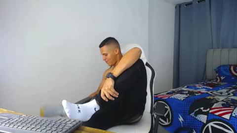 Snapshot of davisito7 chatting on 26, 12, 2024 David Angel online show from 26, 12, 2024