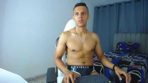 Snapshot of davisito7 chatting on 30, 1, 2025 David Angel online show from 30, 1, 2025