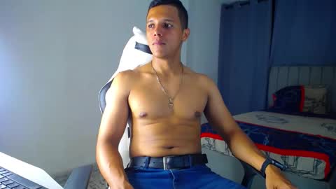 Snapshot of davisito7 chatting on 9, 2, 2026 David Angel online show from 9, 2, 2026