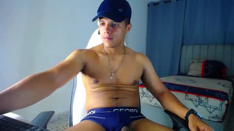 Snapshot of davisito7 chatting on 13, 2, 2026 David Angel online show from 13, 2, 2026