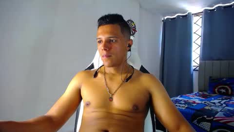 Snapshot of davisito7 chatting on 21, 3, 2026 David Angel online show from 21, 3, 2026