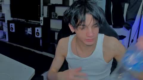 davis online show from 13, 4, 2026