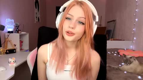 Snapshot of dawnawiand chatting on 23, 4, 2026 Mili online show from 23, 4, 2026