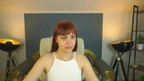 Snapshot of dawngwin chatting on 2, 5, 2026 DawnGwin Sasha online show from 2, 5, 2026